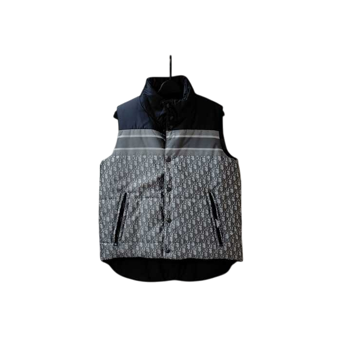 クリスチャンディオール オブリーク 117C32A2968 ダウンベスト リバーシブル買取実績 | 東京都港区