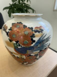 花瓶 花器 飾り壺 陶磁器 花鳥柄 色絵 インテリア 置物の参考買取価格