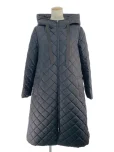 フォクシーニューヨーク collectionコート Magda Quilted Coat 42368 2021年 ネイビーの参考買取価格