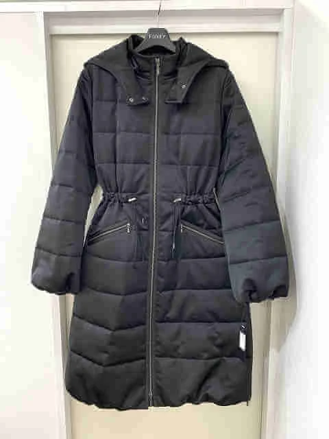 フォクシーニューヨークcollection コート 2019年 39827 Jacket McKinley ブラック買取参考価格 | 大阪府泉佐野市