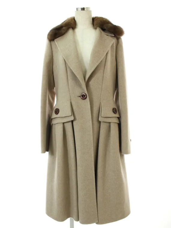 フォクシーブティック カシミヤダブルフェイスコート ロシアンセーブルファーカラー 29021 2011年 ナチュラル買取参考価格 | 和歌山県和歌山市