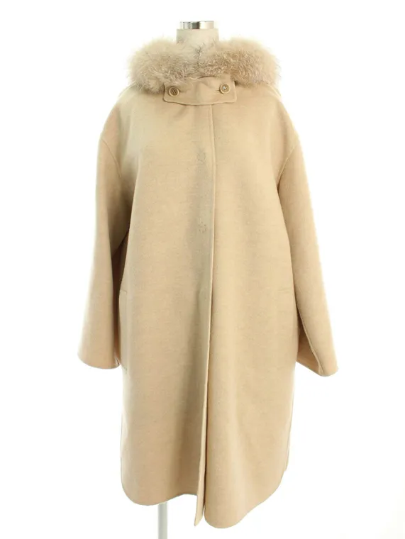 フォクシーブティック コート 34707 Capuche フォックスファー 2015年 ベージュ買取参考価格 | 宮崎県宮崎市