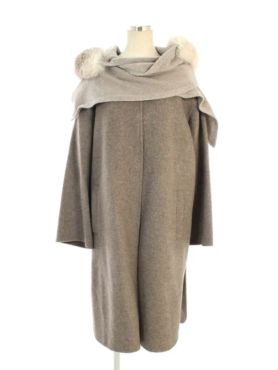 フォクシーブティック コート 38808 Coat LYRIC ファーストール付き 2018年 ブラウン買取参考価格 | 東京都文京区