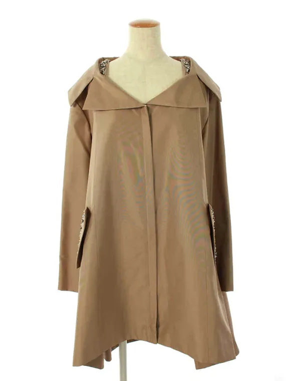 フォクシーブティック コート Coat Shine Swing 38363 2018年 ベージュ買取参考価格 | 東京都大田区