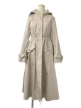 フォクシーブティックコート Coat The lnes Parka 42576 2022年 ベージュの参考買取価格