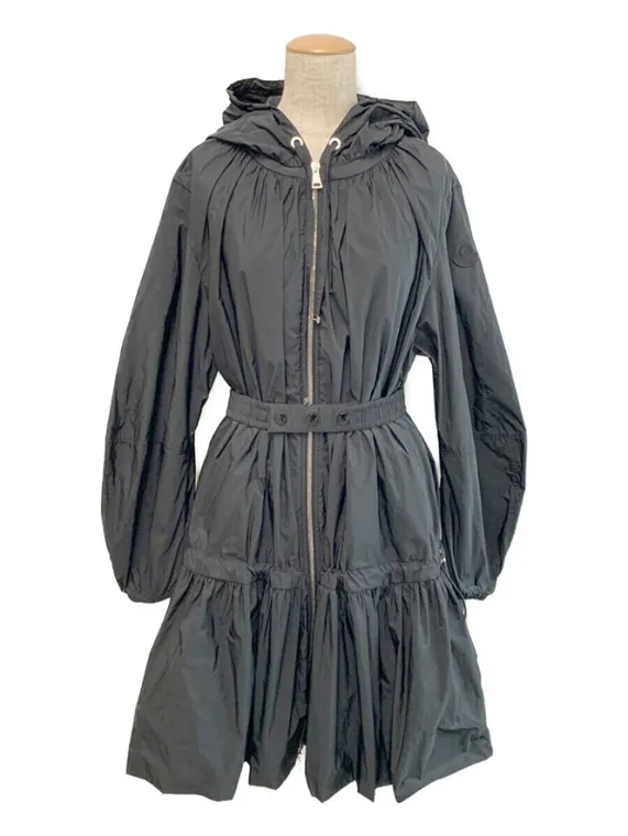 モンクレール コート BERNIERES LONG PARKA H10931C00041 2022年 ブラック買取参考価格 | 鹿児島県鹿児島市