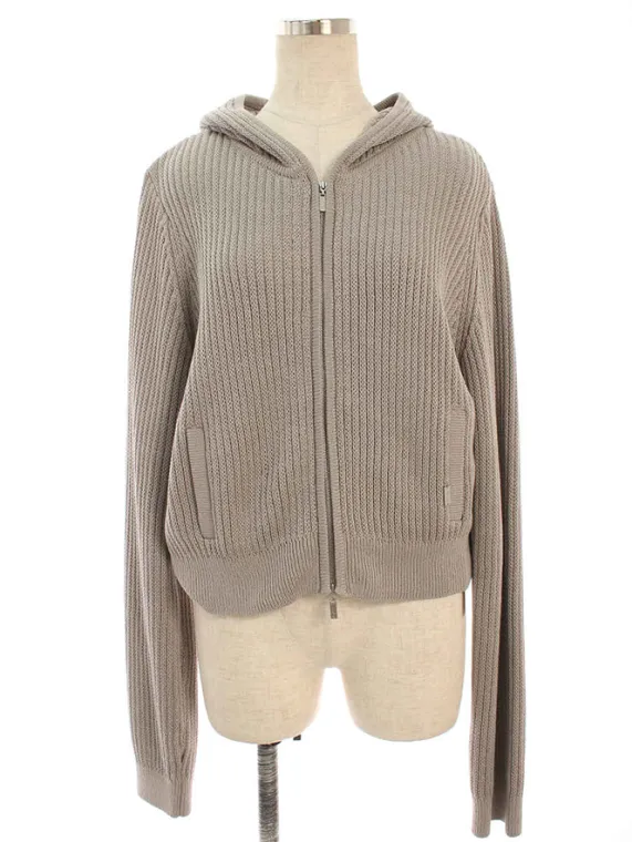 フォクシーブティック ジャケット 38676 Knit Parka Hoodie Fan 2019年 グレー買取参考価格 | 石川県金沢市