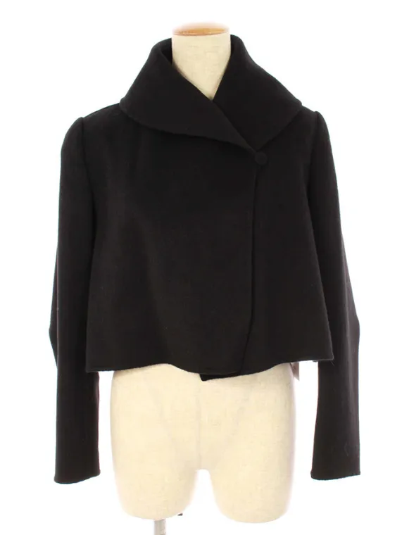 フォクシーブティック ジャケット Crepe カシミヤ 39186 2018年 ブラック買取実績 | 兵庫県宝塚市