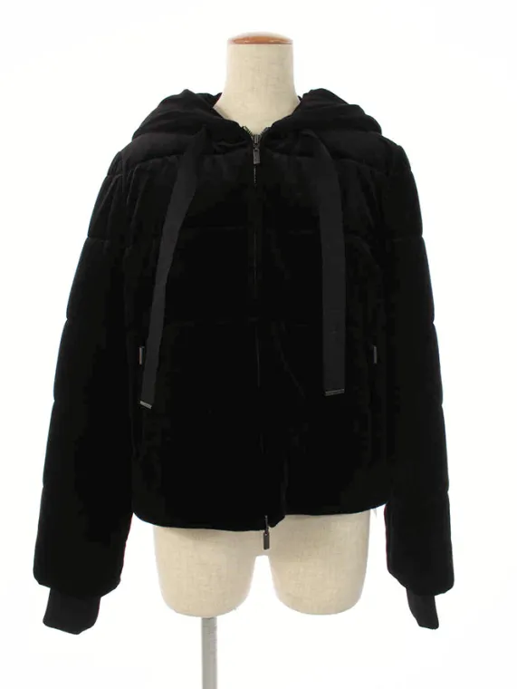 ベロアノワール by フォクシーニューヨーク ジャケット Velour Jacket 40138 2019年 ベルベットブラック買取参考価格 | 静岡県三島市
