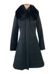 フォクシーニューヨークダウンコート Coat フォックスファー 37759 2017年 ブラックの参考買取価格