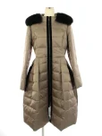 フォクシーブティックダウンコート 39239 Coat FOXファー 2018年 ブラックの参考買取価格