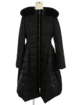 フォクシーブティックダウンコート 39239 Coat フォックスファー 2018年 ブラックの参考買取価格