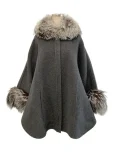 フォクシーブティックポンチョ Cashmere Poncho フォックスファー カシミヤ 40074 2019年の参考買取価格
