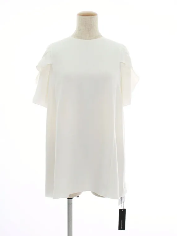 フォクシーニューヨーク Tシャツ カットソー 39469 Flounce Petal 2019年 ホワイト買取実績 | 東京都新宿区