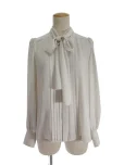 フォクシーブティックシャツ ブラウス Blouse Lira 42413 2021年 アイボリーの参考買取価格
