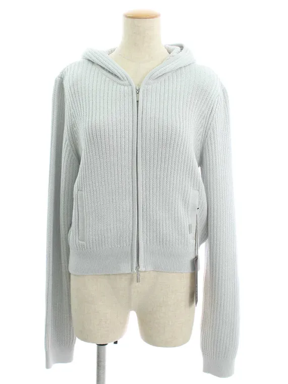 フォクシーブティック ニット セーター 38676 Knit Parka Hoodie Fan 2019年増産品 2019年 ブルー買取参考価格 | 香川県高松市
