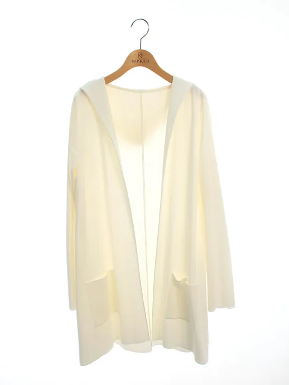フォクシーブティック カーディガン 38822 HOODIE CARDIGAN 2020年増産品 2020年 ホワイト買取参考価格 | 大阪市北区