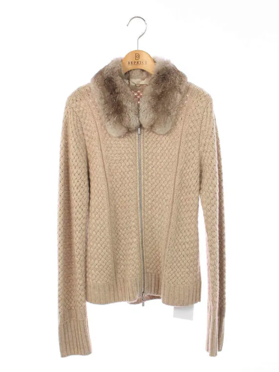フォクシーブティック カーディガン 34527 Knit Jacket Cashmere Zip 2015年 ベージュ買取参考価格 | 兵庫県西宮市