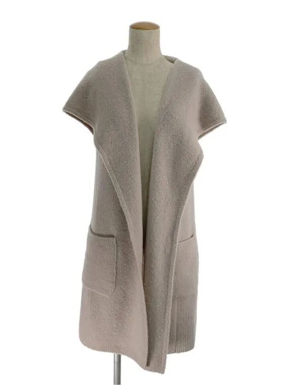 極美品◎FOXEY フォクシー 2022年製 42970 Knit Gilet Nuage ロゴプレート・フード付 ロング丈 ジレ／ベスト ベージュ 正規品 レディース FOXEY 極美品◎FOXEY フォクシー 2022年製 42970 Knit Gilet