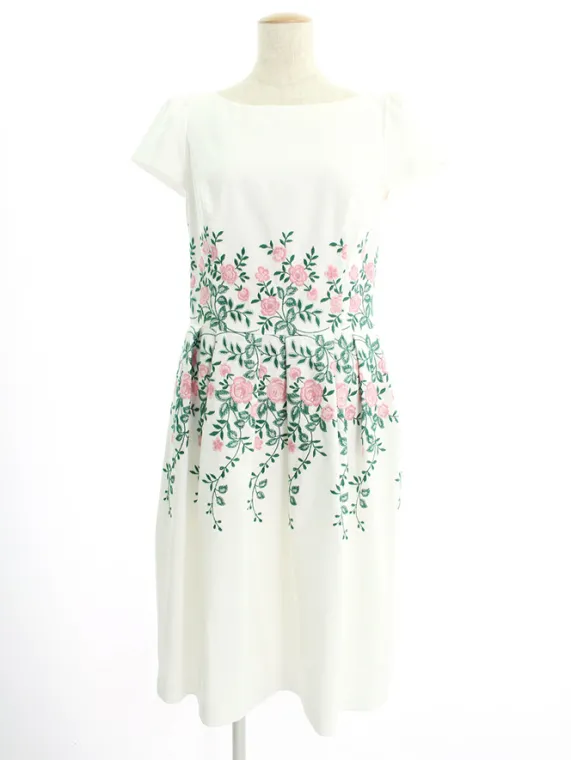 エムズグレイシー ワンピース Flower pattern Embroidery Dress 911307 2019年ピンク グリーン買取参考価格 | 名古屋市名東区