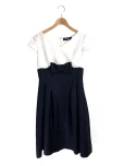 エムズグレイシーワンピース White x Navy Elegant Dress 911301 2019年ネイビーの参考買取価格