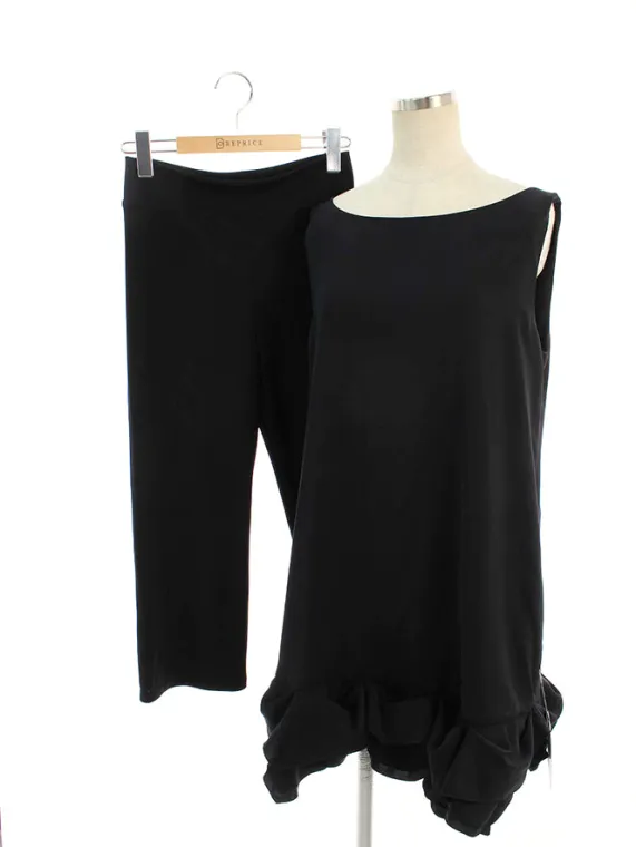 デイジーリンforフォクシー パンツスーツ 06068 Tulip Leggings Tunic 2020年増産品 2020年 ブラック買取参考価格 | 福岡市博多区