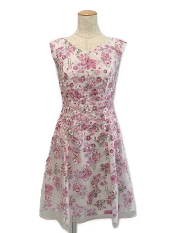 トッカ ワンピース SPRING WALTZ BLOSSOM 宝塚コラボ OPTOKM0365 2019年 ピンク買取参考価格 | 千葉県浦安市
