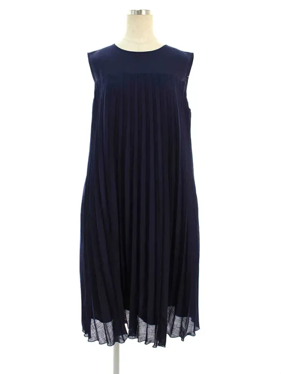 フォクシーニューヨーク ワンピース 40608 Elegant Pleats Dress 2020年 ネイビー買取参考価格 | 東京都町田市
