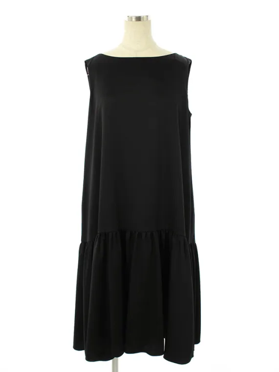 フォクシーニューヨーク ワンピース Palm Beach Dress 42071 2021年 ブラック買取参考価格 | 東京都練馬区