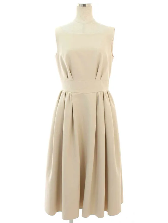 フォクシーニューヨーク ワンピース 38333 Dress 2018年 ベージュ買取参考価格 | 名古屋市中区