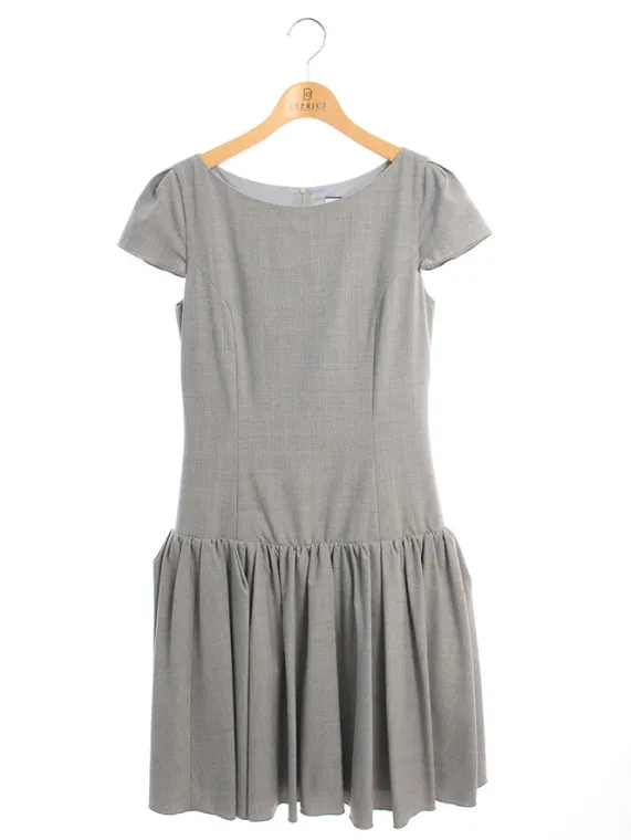 フォクシーニューヨーク ワンピース 38313 Dress 2018年 グレー買取参考価格 | 東京都渋谷区