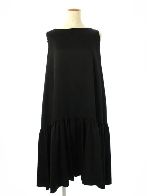 フォクシーニューヨーク ワンピース Palm Beach Dress With Ribbon 42071 2021年 ブラック買取参考価格 | 愛媛県松山市