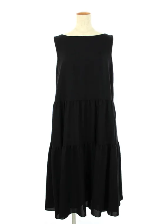 フォクシーニューヨーク ワンピース Nantucket Dress 42032 2021年 ブラック買取参考価格 | 兵庫県宝塚市