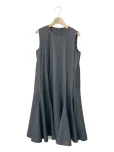 フォクシーニューヨークワンピース Leches Dress 43485 2023年 ブラックの参考買取価格