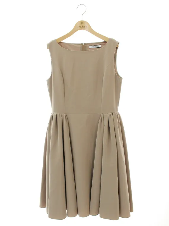 フォクシーニューヨーク ワンピース 38328 Side Gathers Dress 増産品 2018年 ブラウン買取参考価格 | 東京都町田市