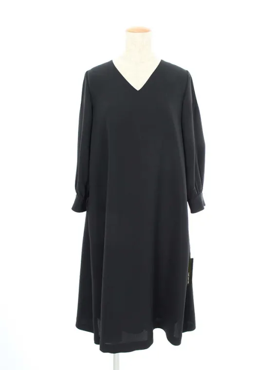 フォクシーニューヨーク ワンピース Ｄｒｅｓｓ 37802 2018年 ブラック買取実績 | 大阪市阿倍野区