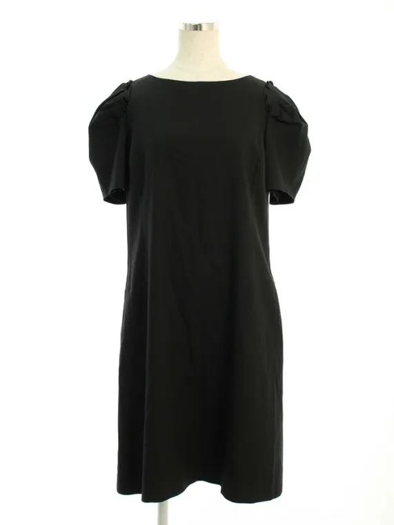 フォクシーニューヨーク collection ワンピース Dress Puff sleeve 39467 2019年 ブラック買取参考価格 | 兵庫県宝塚市