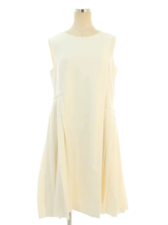 フォクシーニューヨーク collection ワンピース 35639 Stretch Suiting Pleat Dress 2016年 ホワイト買取参考価格 | 兵庫県宝塚市