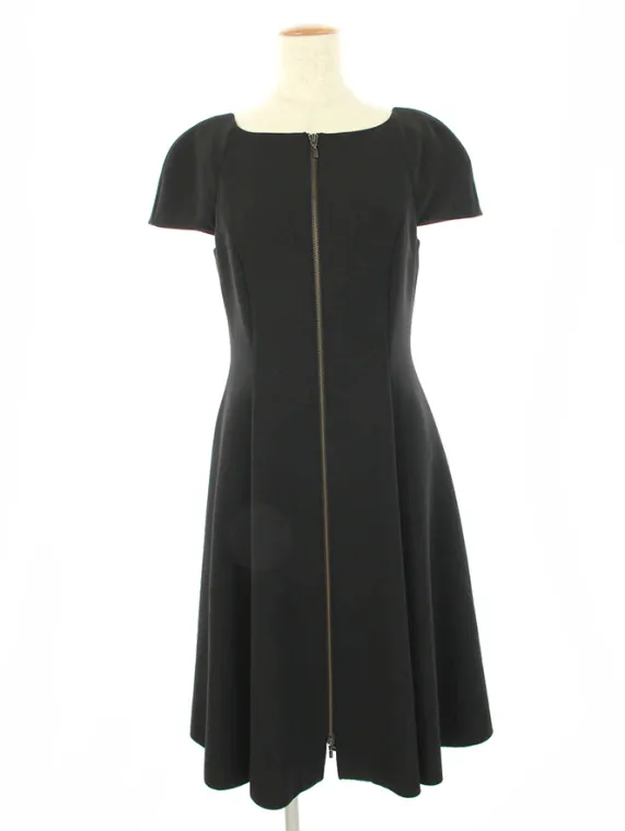 フォクシーニューヨーク collection ワンピース 39236 Dress 2019年 ブラック買取参考価格 | 大阪市東成区