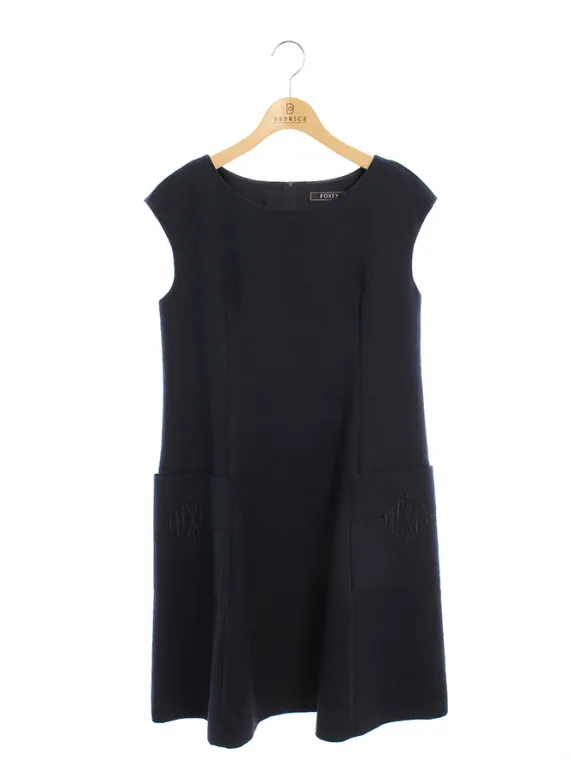 フォクシーブティック ワンピース Dress Jasmine White 2020増産品 39690 2020年 ネイビー買取参考価格 | 長野県塩尻市