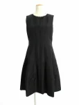 フォクシーブティックワンピース 36737 Paneled Seam Dress 2017年 ブラックの参考買取価格