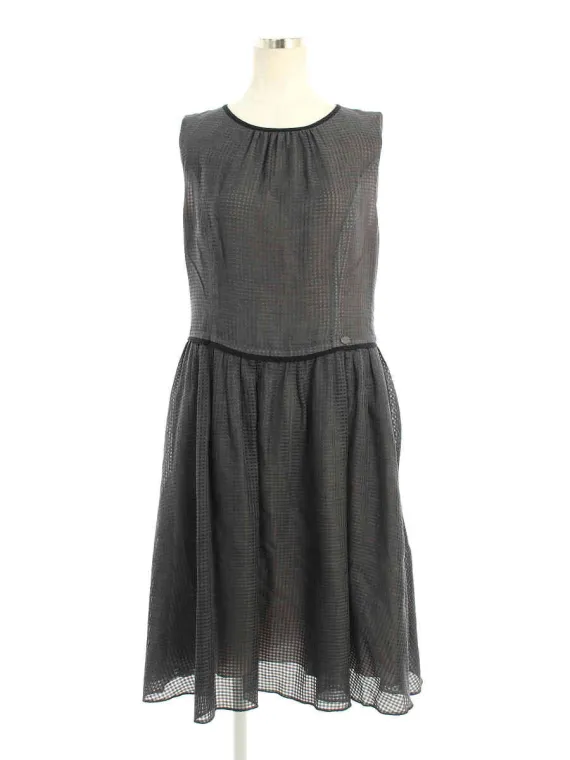 フォクシーブティック ワンピース 36067 Dress Coconut Trim 2016年 チャコール買取参考価格 | 東京都町田市