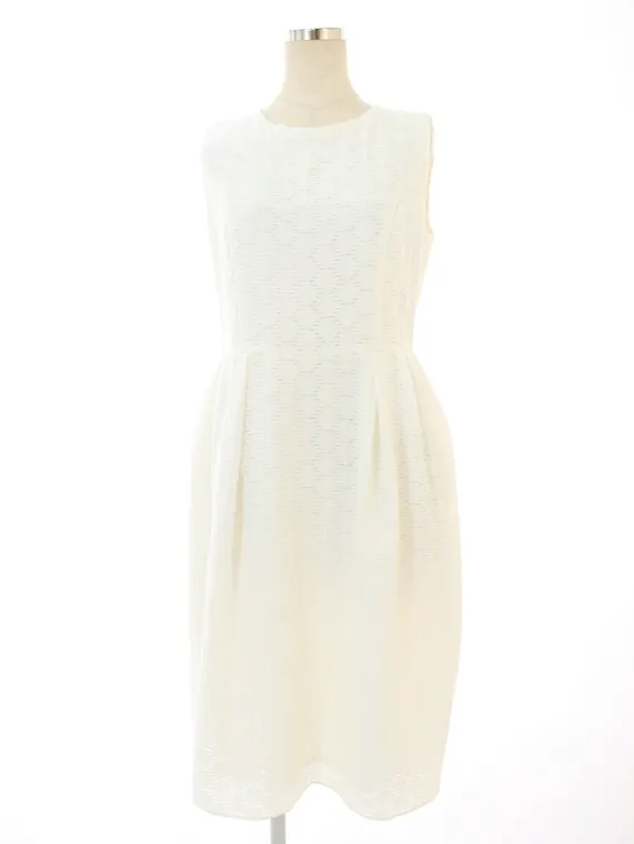 フォクシーブティック ワンピース 36981 Dress White Flower Lace 2017年 ホワイト買取実績 | 東京都港区