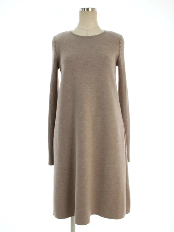 フォクシーブティック ワンピース 40389 Knit Dress 2019年 ナチュラ買取実績 | 東京都新宿区