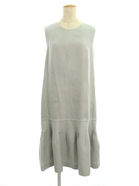 フォクシーブティック ワンピース 37925 DROPPED WAIST PINTUCK DRESS 2018年 グレー買取参考価格 | 静岡県静岡市