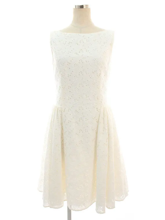 フォクシーブティック ワンピース 39460 Dress NERIN 2019年 ホワイト買取参考価格 | 和歌山県田辺市