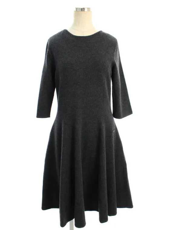 フォクシーブティック ワンピース Seamless Flare 34845 2016年 チャコール買取参考価格 | 愛知県春日井市