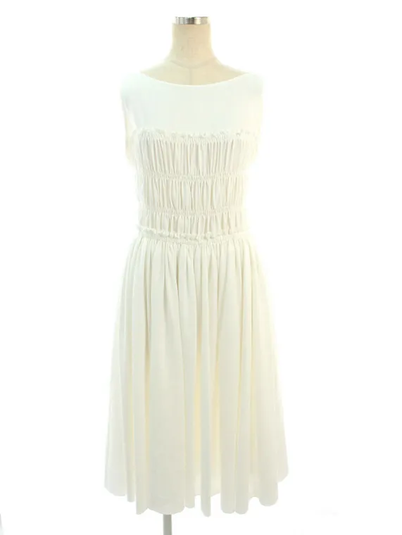 フォクシーブティック ワンピース 40739 Spring Picnic Dress 2020年 ホワイト買取参考価格 | 名古屋市昭和区