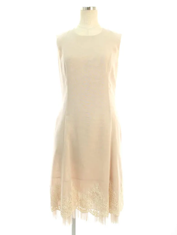 フォクシーブティック ワンピース 37642 Dress 2018年 ベージュ買取参考価格 | 福岡県久留米市