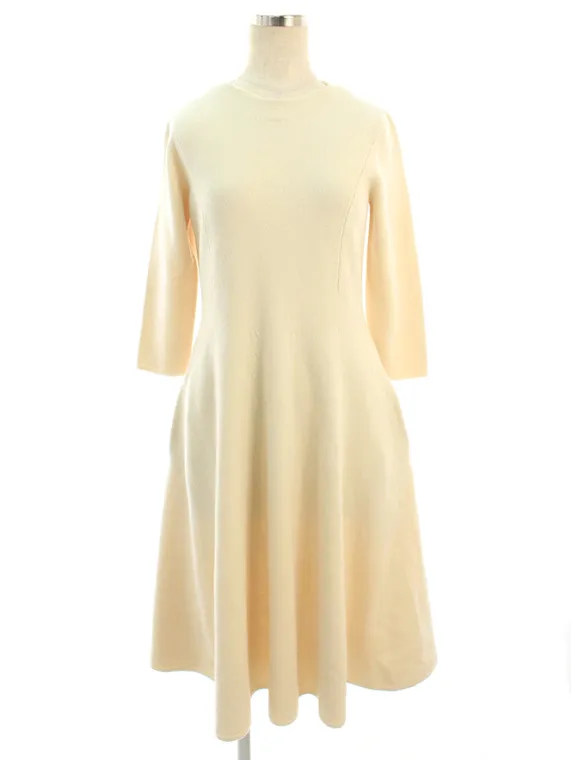 フォクシーブティック ワンピース 42287 ニットドレス シームレスフレア 2020年 ホワイト買取実績 | 東京都新宿区